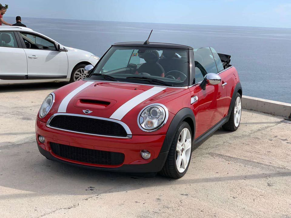 Mini Cooper 1.6 (Petrol, Automatic)